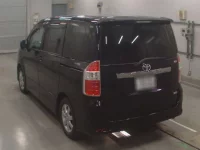 Toyota NOAH лот № 30903 оценка 3.5  с аукциона в Японии 5