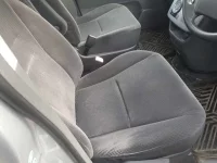 Toyota NOAH лот № 30905 оценка 3.5  с аукциона в Японии 7