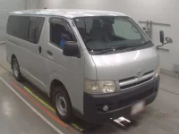 Toyota HIACE VAN лот № 30786 оценка 3  с аукциона в Японии 4