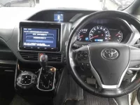Toyota NOAH лот № 30826 оценка 3.5  с аукциона в Японии 8
