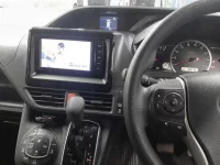 Toyota NOAH лот № 30870 оценка 3.5  с аукциона в Японии 8