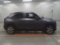 Mazda MX-30 лот № 36135 оценка 4  с аукциона в Японии 2