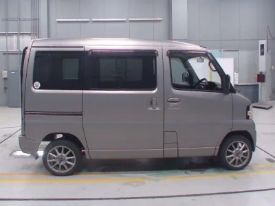 Nissan CLIPPER RIO  с аукциона в Японии