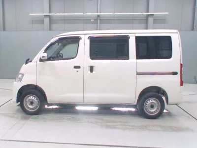 Toyota TOWN ACE VAN  с аукциона в Японии