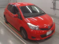 Toyota VITZ лот № 30865 оценка RA  с аукциона в Японии 4