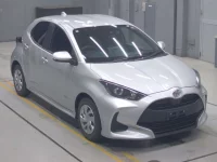 Toyota YARIS лот № 30328 оценка R  с аукциона в Японии 4
