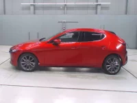 Mazda MAZDA3 лот № 30356 оценка 4.5  с аукциона в Японии 3