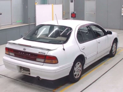 Nissan CEFIRO