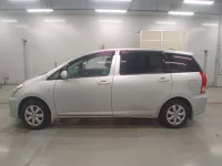 Toyota WISH лот № 30792 оценка R  с аукциона в Японии 3