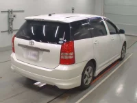 Toyota WISH лот № 30864 оценка 3.5  с аукциона в Японии 1