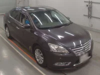 Nissan SYLPHY лот № 10525 оценка 4.5  с аукциона в Японии 4