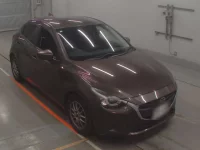 Mazda DEMIO лот № 30895 оценка 4  с аукциона в Японии 4