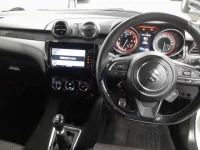 Suzuki SWIFT лот № 30888 оценка RA  с аукциона в Японии 8