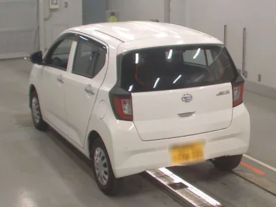 Daihatsu MIRA E S