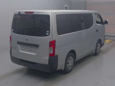 Nissan CARAVAN VAN  с аукциона в Японии