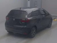 Honda FIT лот № 180 оценка 3.5  с аукциона в Японии 1