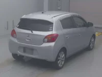 Mitsubishi MIRAGE лот № 4104 оценка R  с аукциона в Японии 1