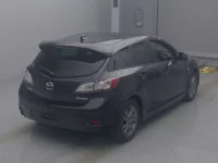 Mazda AXELA лот № 30005 оценка 3.5  с аукциона в Японии 1