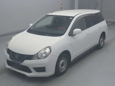 Mitsubishi LANCER VAN