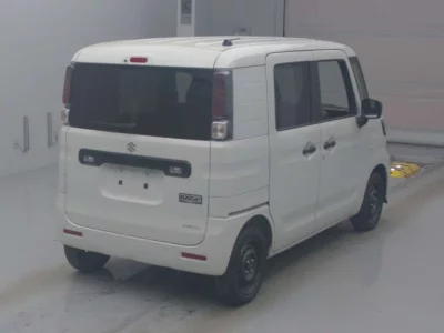 Suzuki SPACIA BASE
