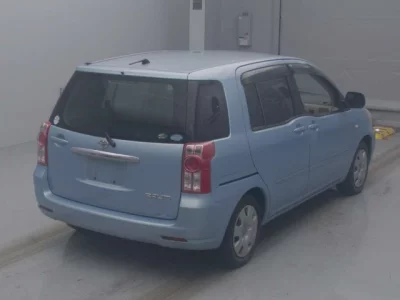 Toyota RAUM