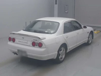 Nissan SKYLINE