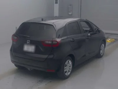 Honda FIT  с аукциона в Японии