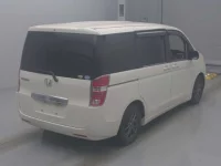 Honda STEP WAGON лот № 4332 оценка 3.5  с аукциона в Японии 1