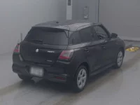 Suzuki SWIFT лот № 2331 оценка 5  с аукциона в Японии 1