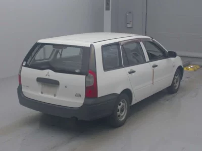 Mitsubishi LANCER VAN