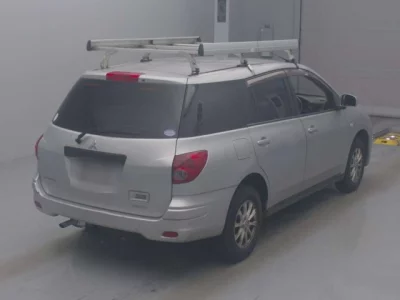 Mitsubishi LANCER VAN