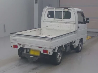 Mitsubishi MINICAB TRUCK  с аукциона в Японии