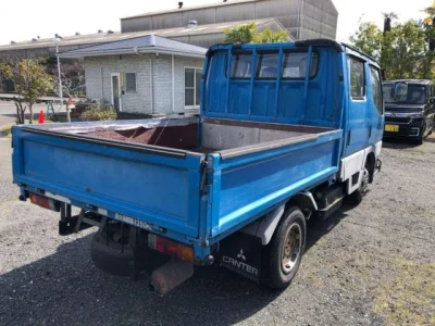 Mitsubishi Fuso Canter