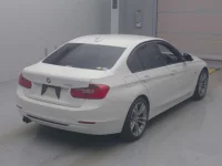 BMW 3-Series лот № 4502 оценка 3.5  с аукциона в Японии 1