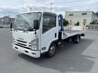 Isuzu ELF