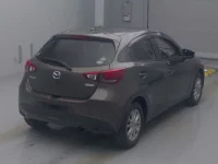 Mazda DEMIO лот № 30043 оценка 3.5  с аукциона в Японии 1