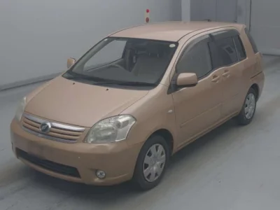 Toyota RAUM