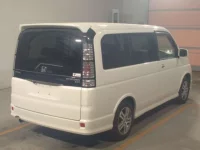 Honda STEP WAGON лот № 4 оценка RA  с аукциона в Японии 1