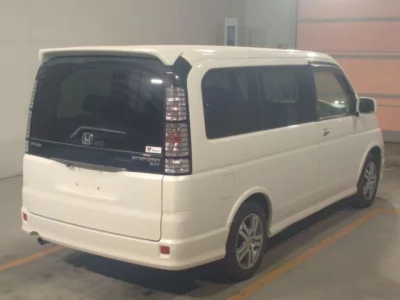Honda STEP WAGON  с аукциона в Японии