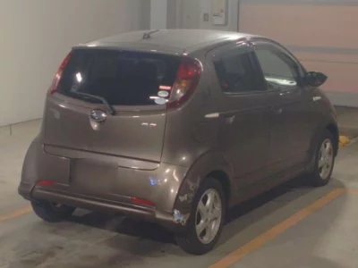 Subaru R2  с аукциона в Японии