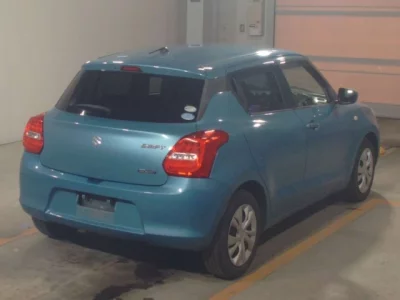 Suzuki SWIFT  с аукциона в Японии