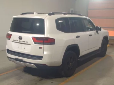 Toyota LAND CRUISER  с аукциона в Японии