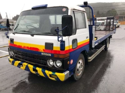 Nissan CONDOR  с аукциона в Японии