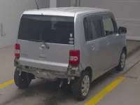 Toyota PIXIS SPACE лот № 4049 оценка 3.5  с аукциона в Японии 1