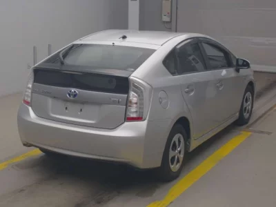 Toyota PRIUS PHV