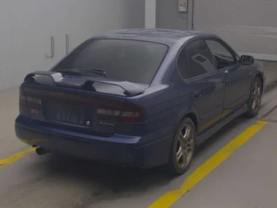 Subaru LEGACY B4  с аукциона в Японии