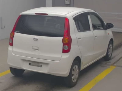 Daihatsu MIRA  с аукциона в Японии