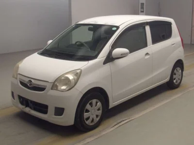 Daihatsu MIRA  с аукциона в Японии