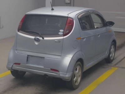 Subaru R2  с аукциона в Японии