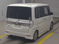 Daihatsu TANTO лот № 4347 оценка 3.5  с аукциона в Японии 1